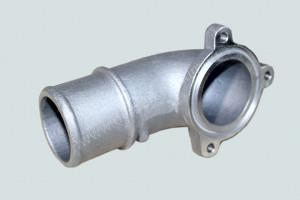 Патрубок водяного насоса ISF2.8 Г-образный D=50mm металл 5340451 DVMARK